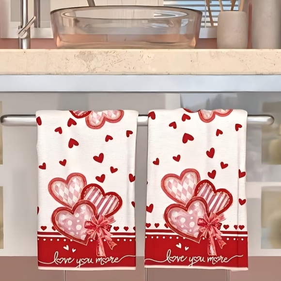 Heart Patterned Kitchen Towel Set - Picture 2 of 3
